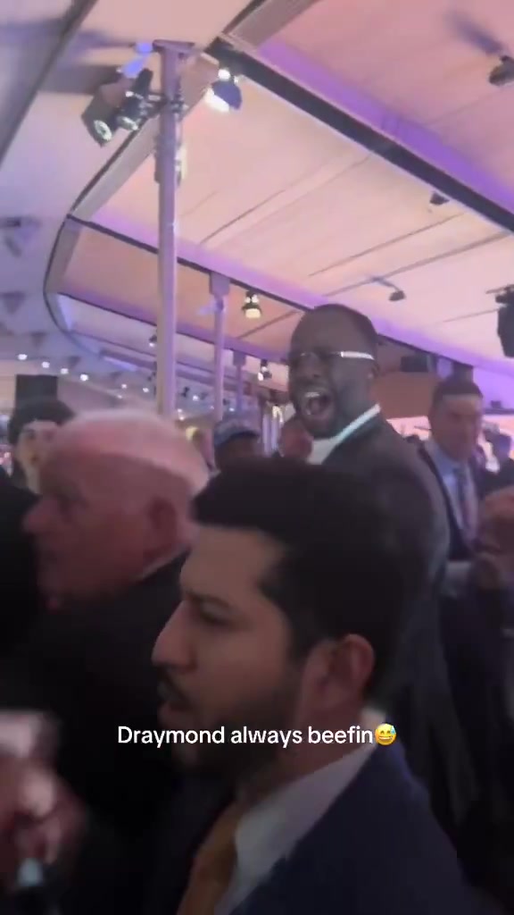 ?尼克斯球迷嘲讽追梦：坎昆好玩吗？后者回怼：你去得起吗？