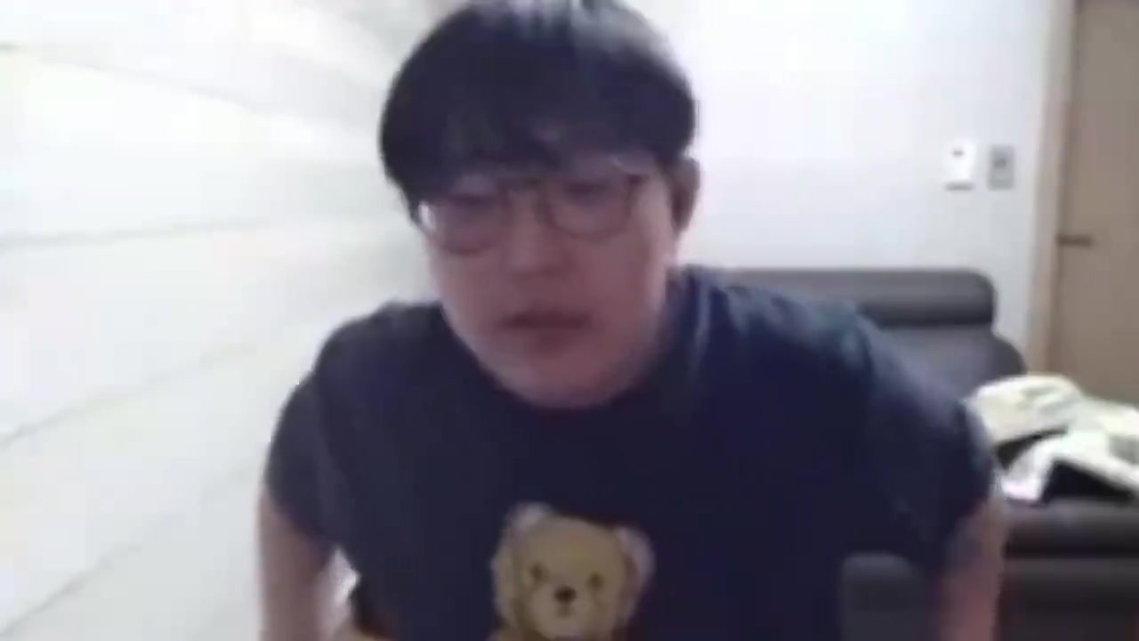 imp：Chovy不会来LPL的 跟LPL聊只是抬价，我以前不知道这操作